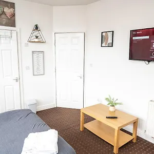 https://bvapartments-deighton.yorkshirehotels.net